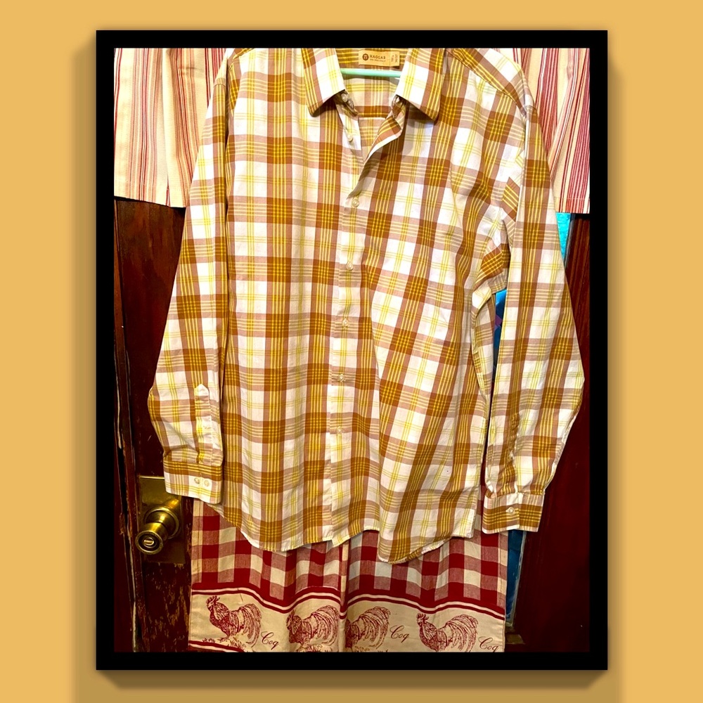 Haggar Long Sleeve Brown and white and yellow checks Sz XL
